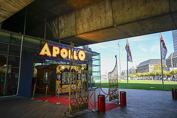 Eingang Apollo