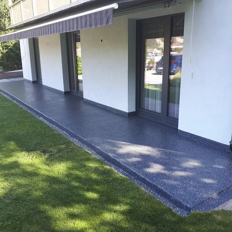 Terrasse gestaltet mit Enkolan und Enke Chips