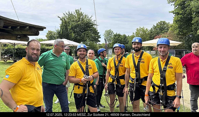 Gruppenbild auf dem Enke Sommerfest 2026