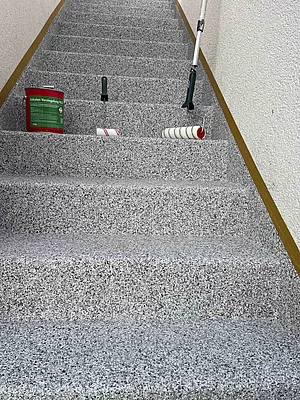 fertige Treppe mit Enkolan bearbeitet