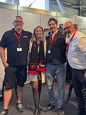 Gruppenbild auf dem Enke Messestand auf der Nordbau